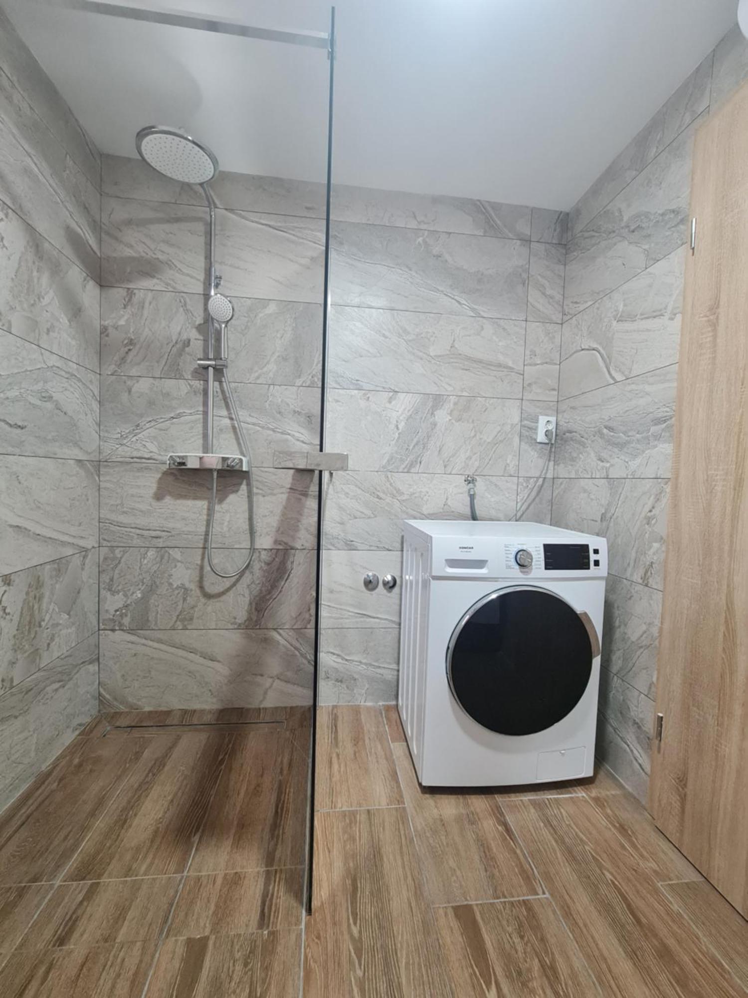 Apartmani Jadro 비르 외부 사진